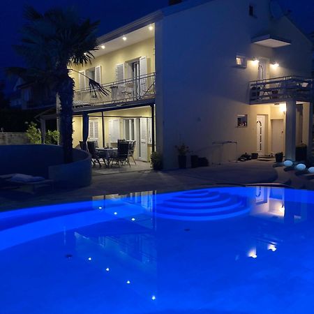Villa Elke Maria With Overflow Pool And Hydromassage Novigrad Istria 외부 사진