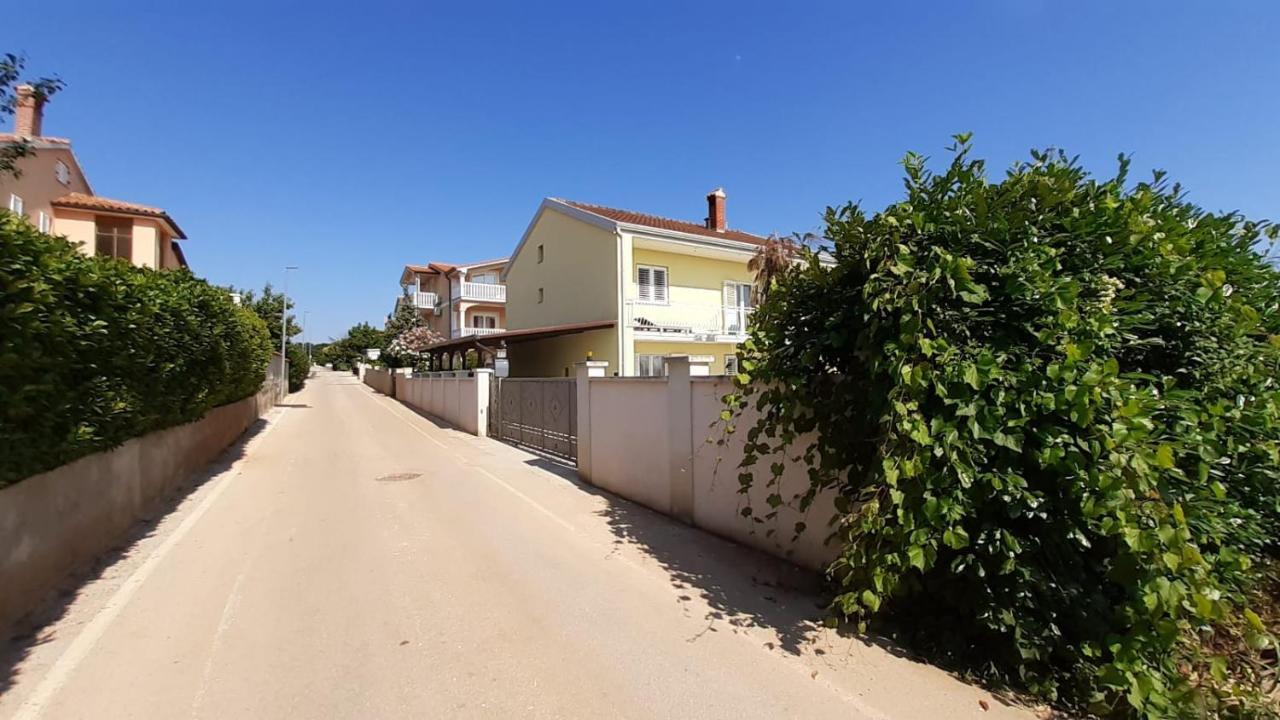 Villa Elke Maria With Overflow Pool And Hydromassage Novigrad Istria 외부 사진