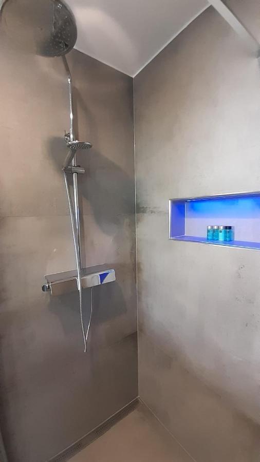 Villa Elke Maria With Overflow Pool And Hydromassage Novigrad Istria 외부 사진