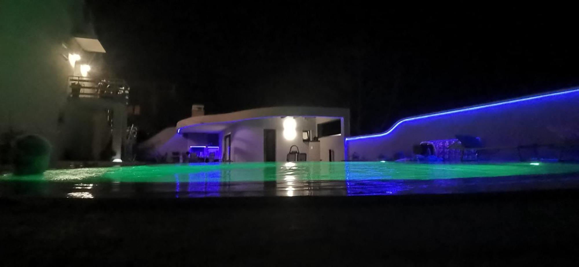 Villa Elke Maria With Overflow Pool And Hydromassage Novigrad Istria 외부 사진